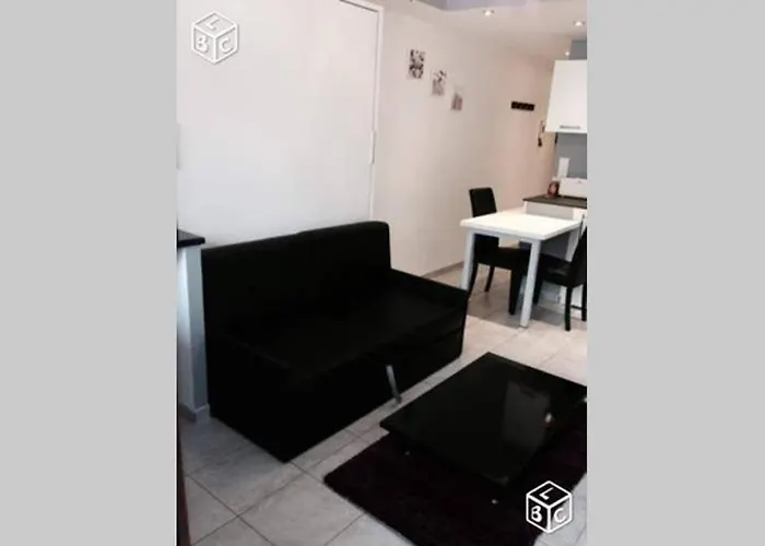 아파트 2* Rdc+ Terrasse & Parking Prive *